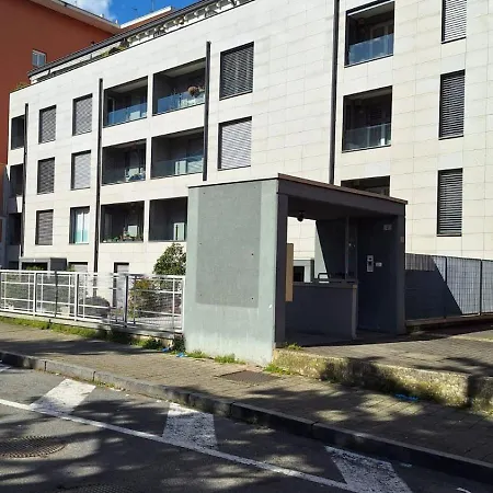 Tra E Monti *