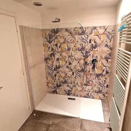 Tra E Monti Apartment